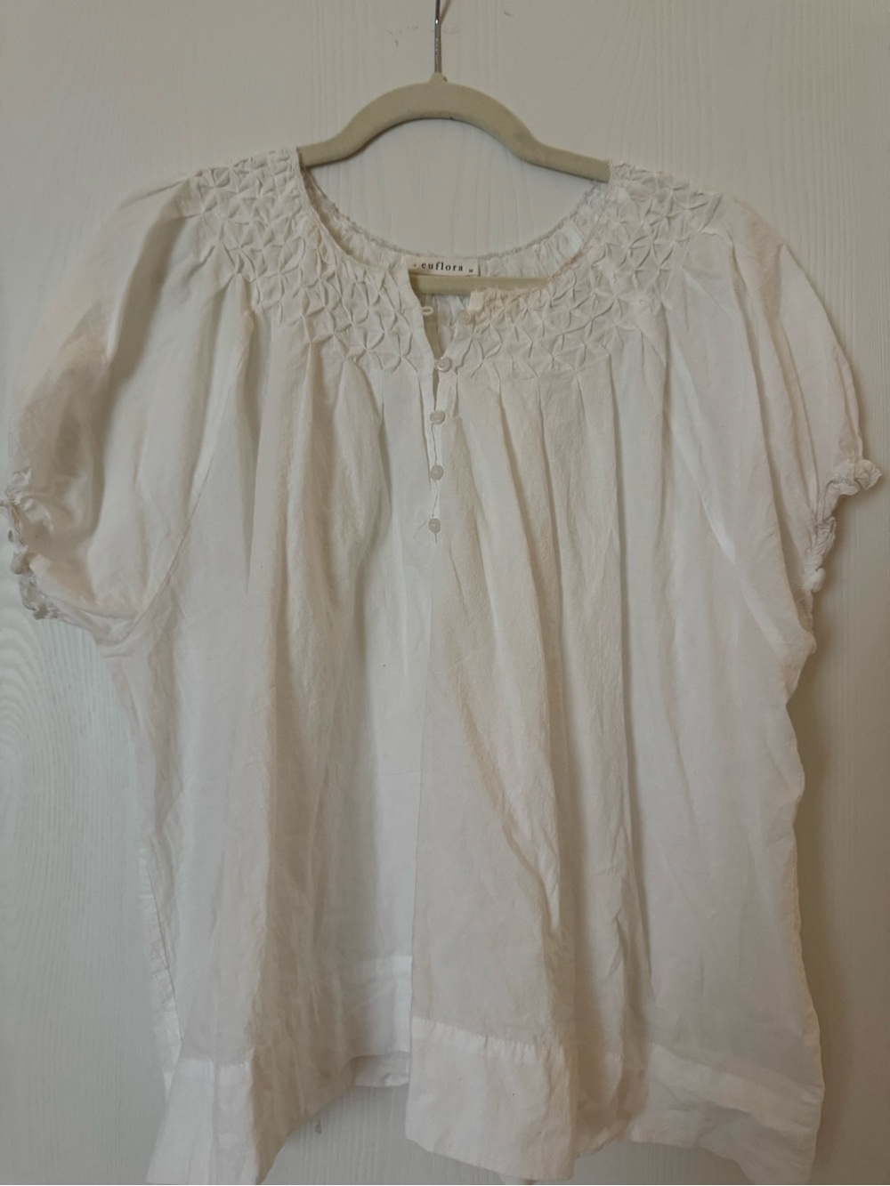 Neuflora Smocked Short Sleeve Top
